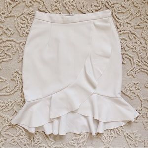 H&M White Ruffle Skirt